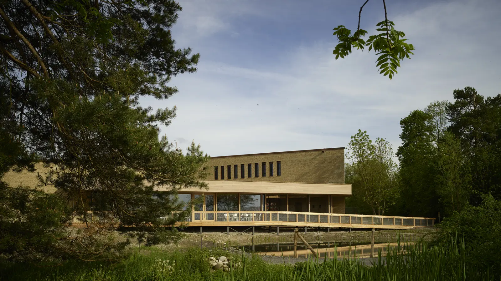 Vogelwarte Aussen1 Schweizerische Vogelwarte Alexander Jaquemet Vogelwarte Aussen1 Schweizerische Vogelwarte Alexander Jaquemet