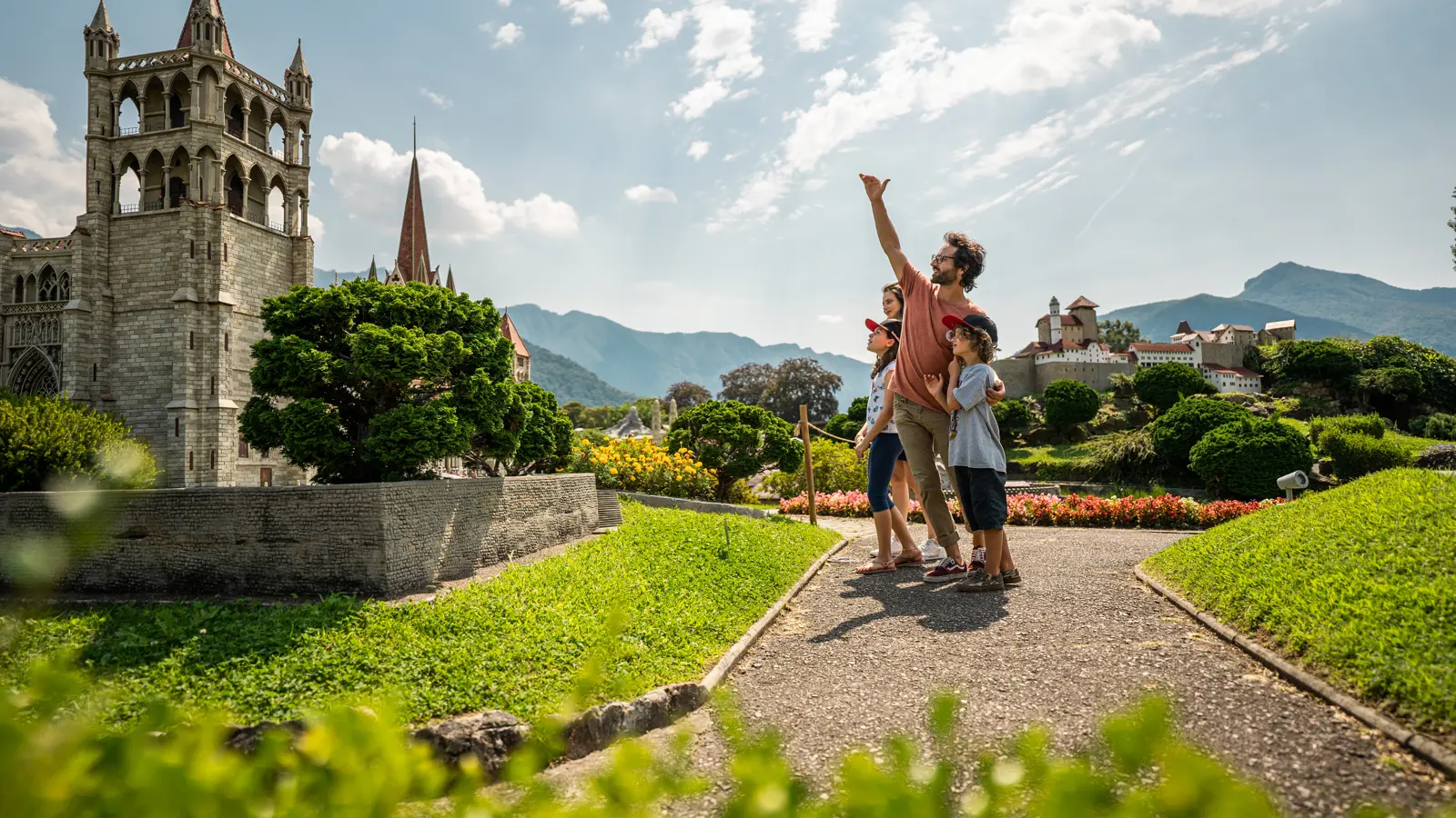 Swissminiatur (1) Swissminiatur (1)