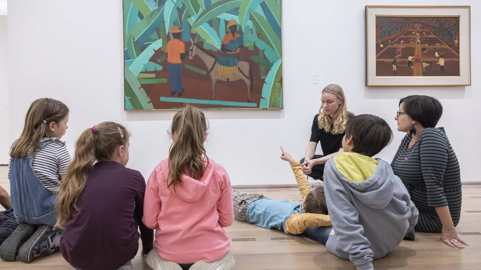 06 Mon Flu1062 Creaviva F Monika Flueckiger 06 Mon Flu1062 Creaviva F Monika Flueckiger