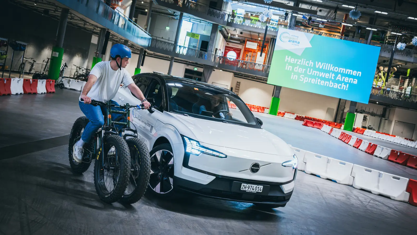 Indoor Parcours Fuer Testfahrten