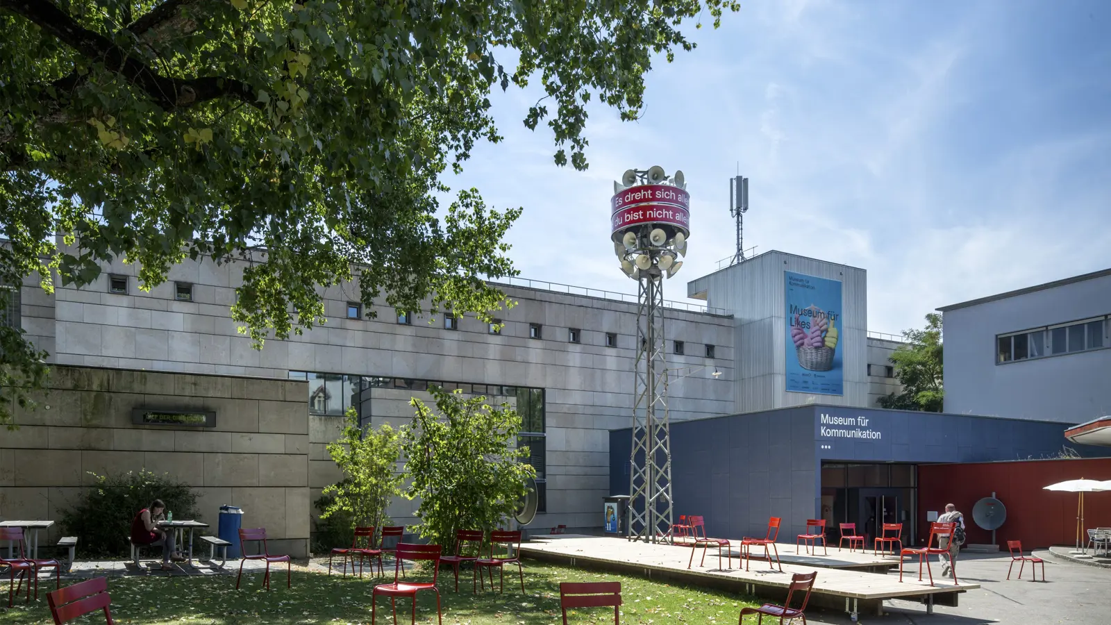 Museum Fuer Kommunikation Fotograf Thijs Wolzakmfk Square 2 Lowres